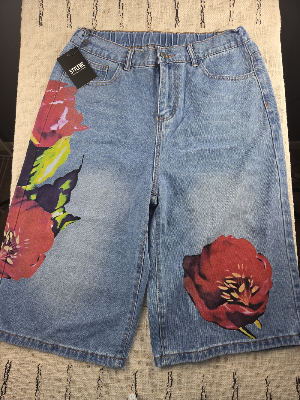 Style & Co. Women’s Light Blue Floral Denim Shorts